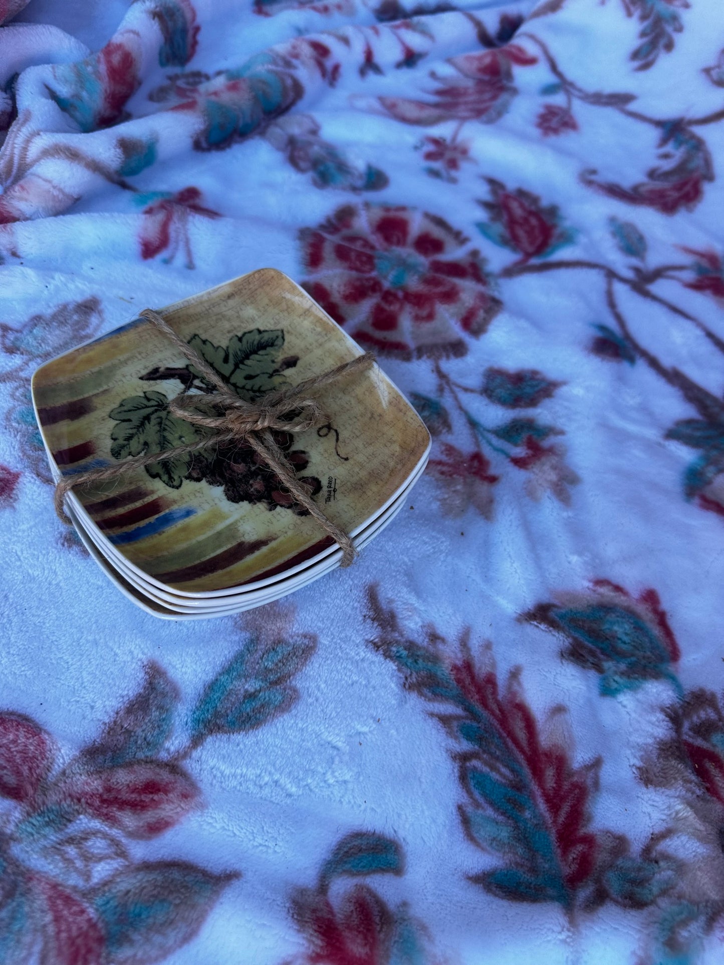 tea bag or spoon rest